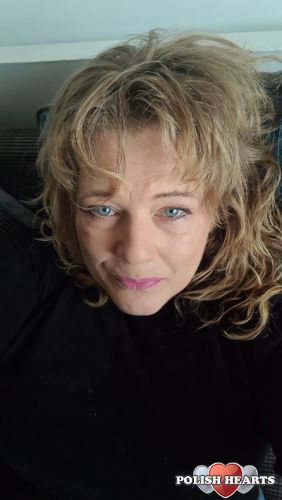 Romantyczka - chcę być szczęśliwą
Optymistka - wiem , że i ja kogoś znajdę
Realistka - znam życie Romantyczka - chcę być szczęśliwą
Optymistka - wiem , że i ja kogoś znajdę
Realistka - znam życie